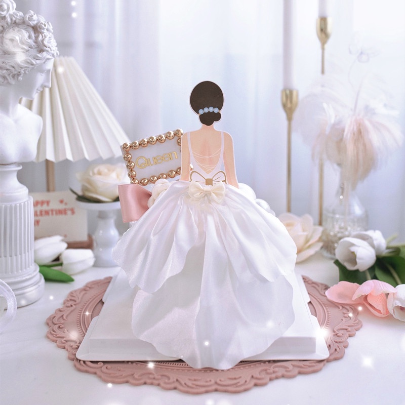 Topper Cắm Trang Trí Bánh Kem Hình Áo Cưới Cô Dâu