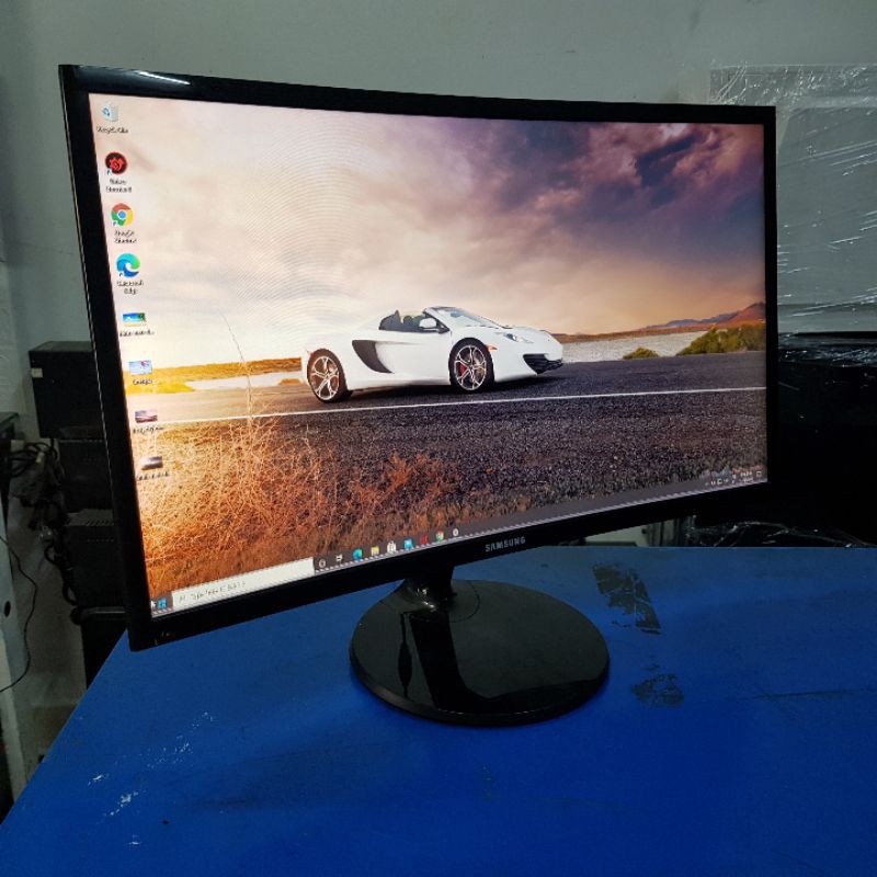 Màn hình LCD Samsung cong LC24F390FHEXXV, CHÂN ĐẾ MỚI, BH HÃNG 2/2021 | BigBuy360 - bigbuy360.vn