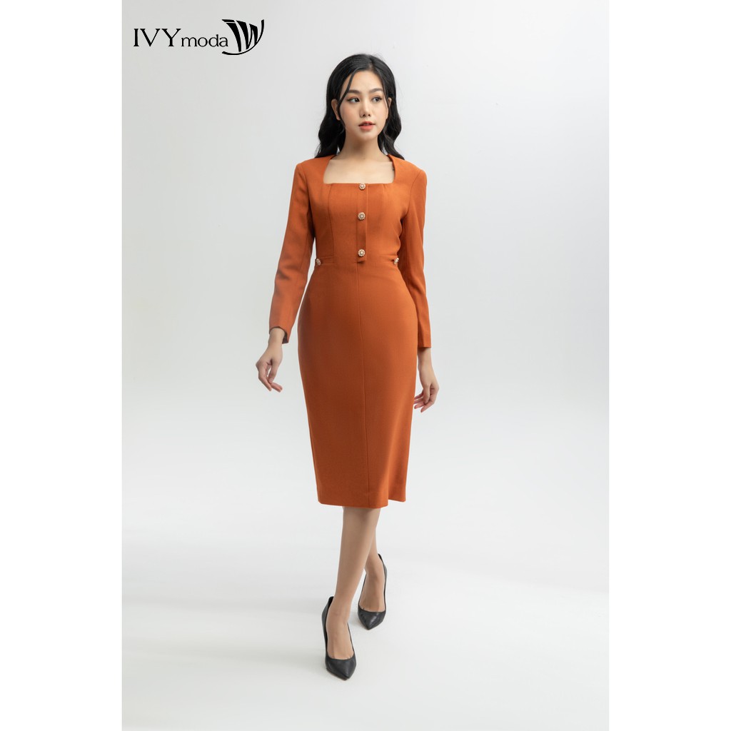 Đầm ôm đính khuy trang sức thiết kế IVY moda MS 48M5653