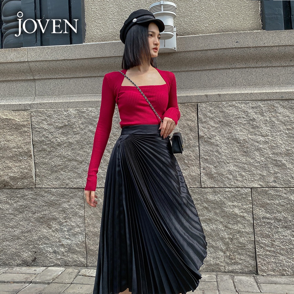 JOVEN - Chân váy dập ly gấm xéo tà Đen/ Đỏ