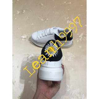 Giày thể thao sneaker gót hoa