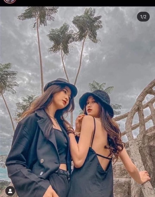 Đầm MAXI ĐEN ĐAN LƯNG XẺ TÀ  KK