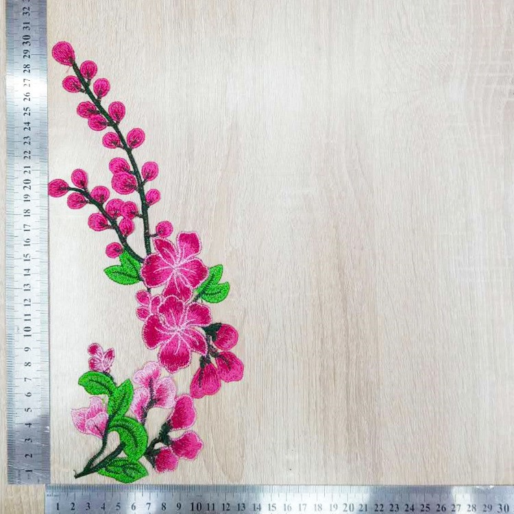 Miếng vá thêu ren hoa trang trí