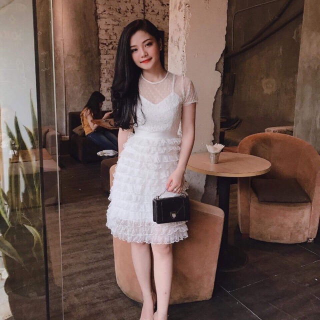 🔜 Đầm Ren tầng siêu đẹp