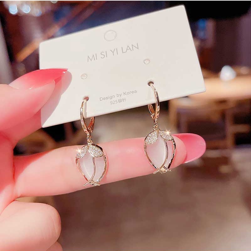 Hoa Tai Dáng Dài Hình Hoa Tulip Đính Đá Opal Phong Cách Mới
