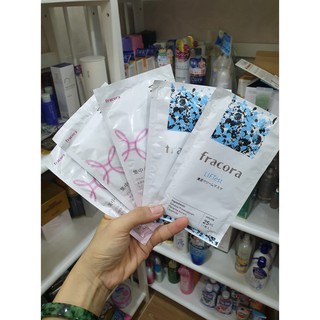 Mặt nạ fracora placenta white