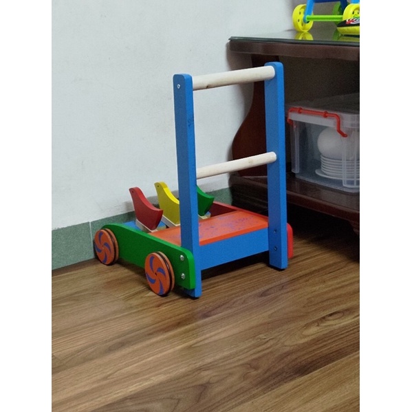 Xe tập đi, xe tập đi con gà