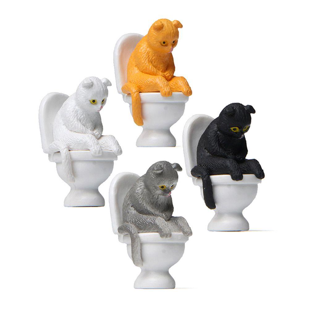 Đồ trang trí Mèo Ngồi Trên Toilet Trang Trí Sân Vườn