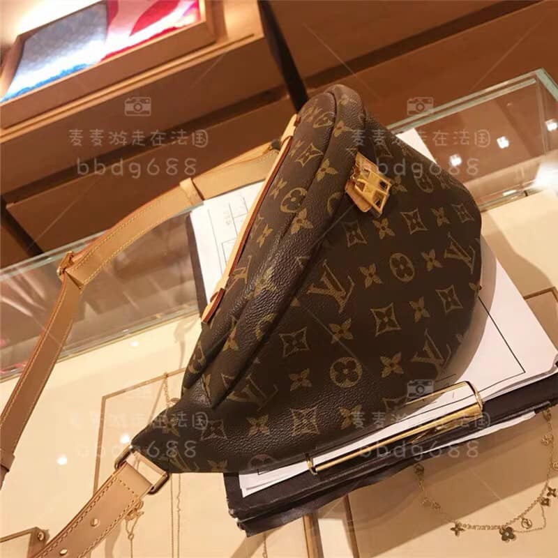 túi đeo bụng lv