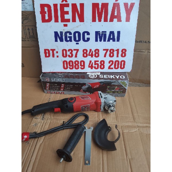 máy cắt cầm tay công tắc chuôi bóp.