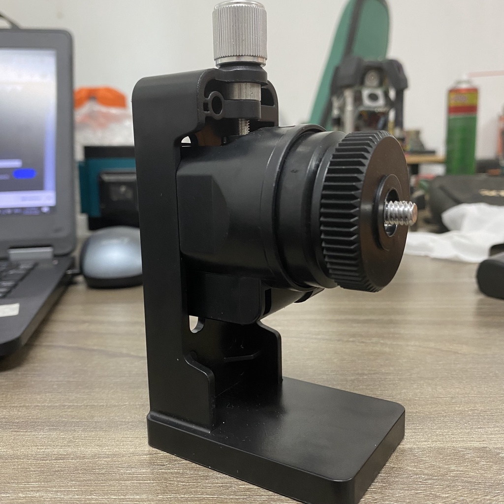 Đế treo tường Máy cân bằng laser Laisai 12 tia 666 - LSG666SL
