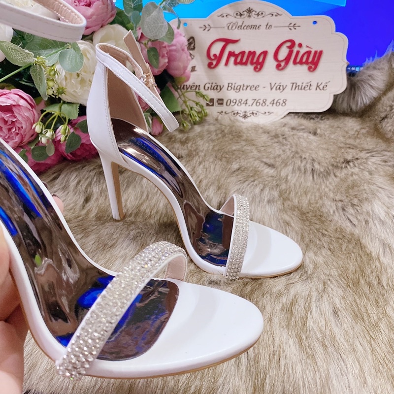 XĂNG ĐAN CƯỚI THIẾT KẾ ĐÍNH ĐÁ HANDMADE(hàng gắn đính thủ công theo yêu cầu, khách chắn chắn lấy mới đặt hộ shop nha)