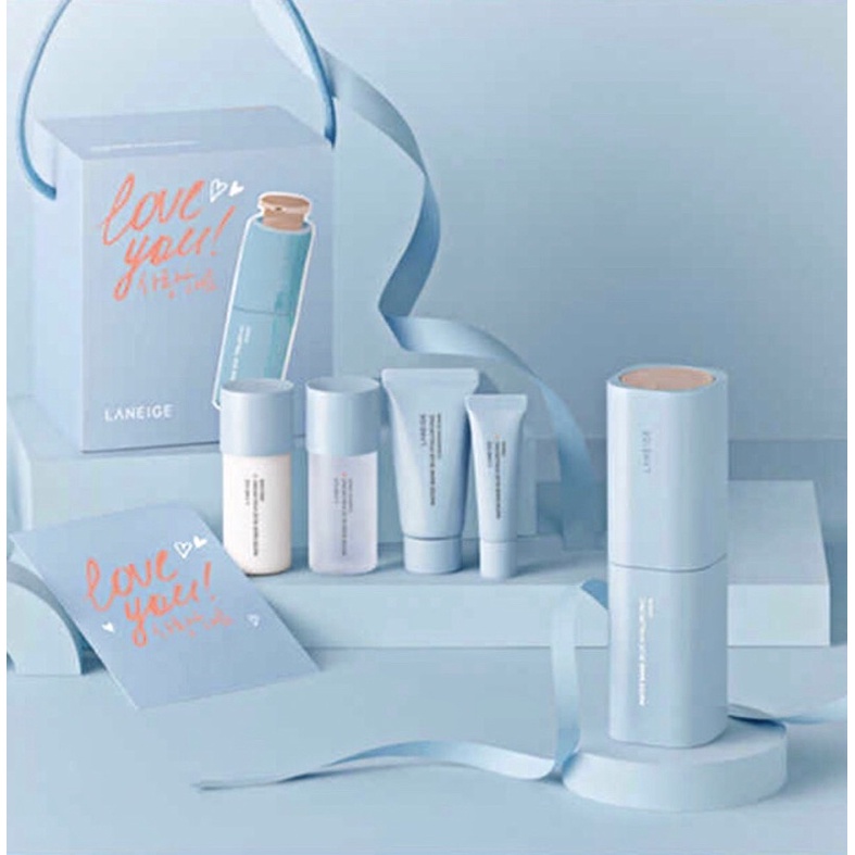 Bộ tinh chất 5 sản phẩm Water Bank Blue Hyaluronic Serum / Toner + Emulsion + Blue Hyaluronic Cream