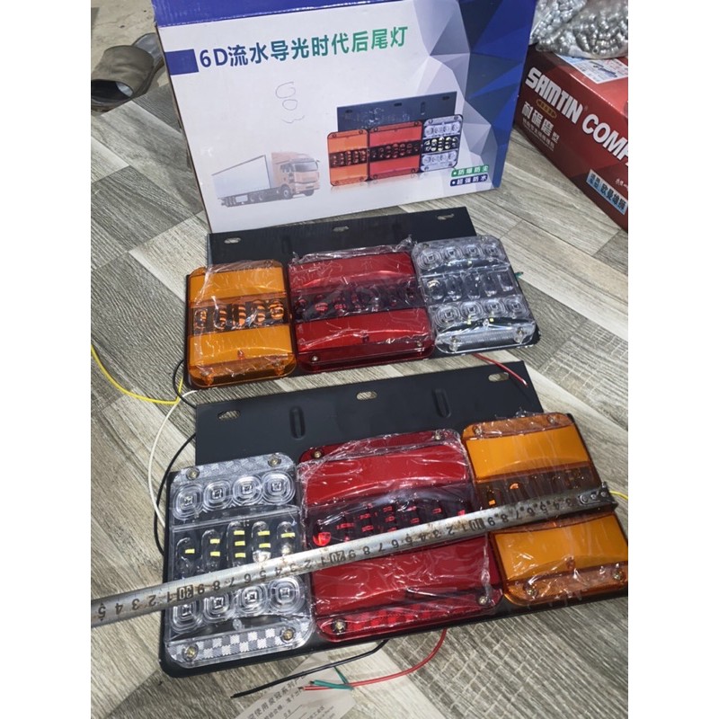 1 đôi 2 cái hậu led ô tô 24v