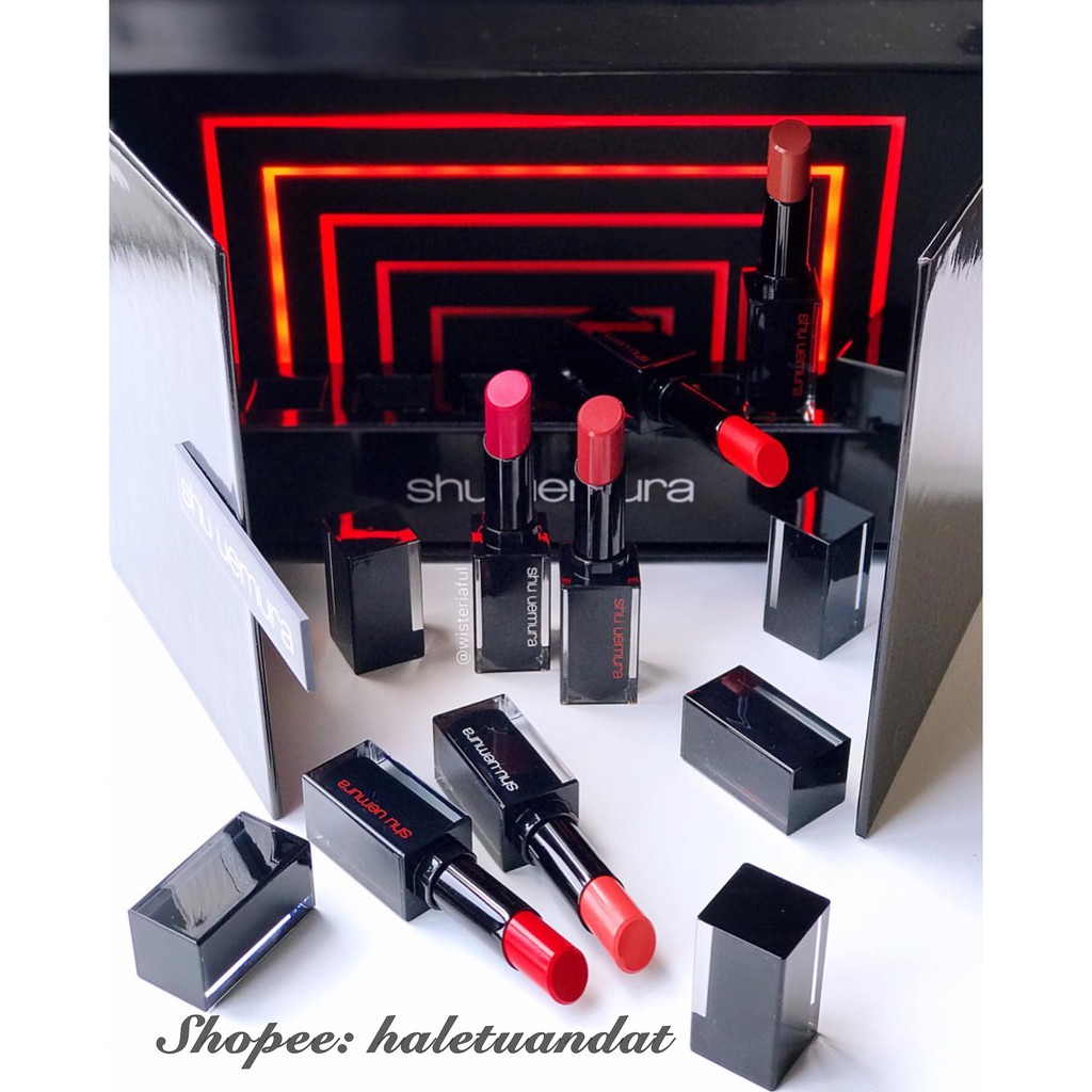 Son Thỏi Shu Uemura rouge Unlimited Amplified Matte 3.0g Vỏ Đen Chữ Đỏ