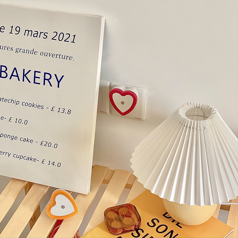 Đèn LED Ngủ Hình Trái Tim Nhiều Màu Sắc Dễ Thương Dùng Làm Quà Tặng