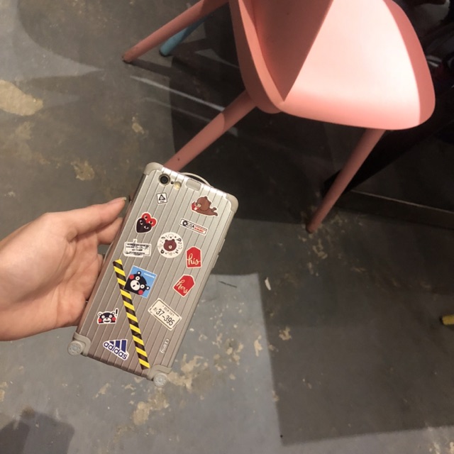 Ốp Iphone Vali kèm sticker