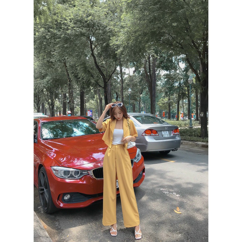 Set áo croptop cổ vest quần dài ống rộng cao cấp Thoitranghd