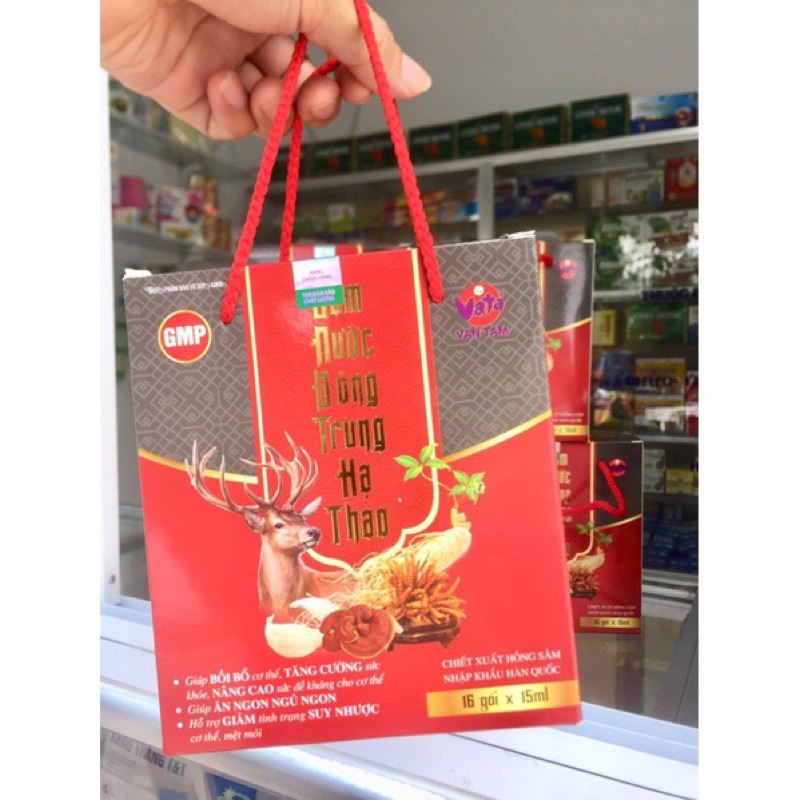 Sâm nước Đông Trùng Hạ Thảo Vạn Tam hộp 16 gói