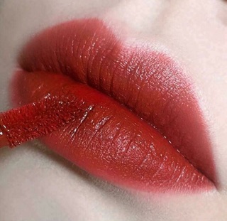 SON SIÊU Lì MAGIC LIPSTICK