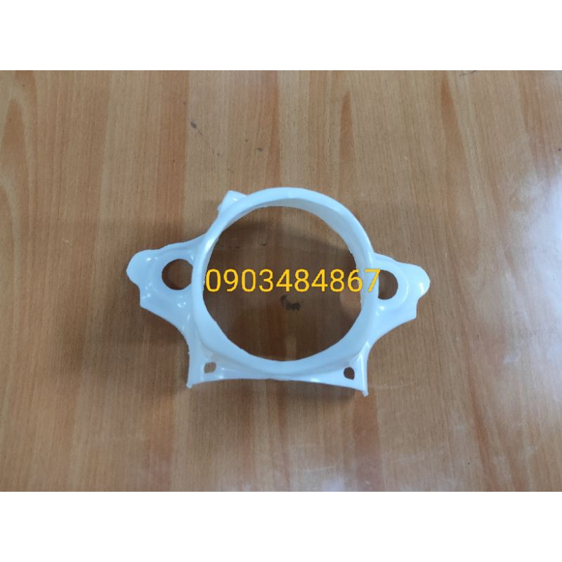 bợ cổ, gáy xe cub 81 đời cũ bằng nhựa mộc chưa sơn