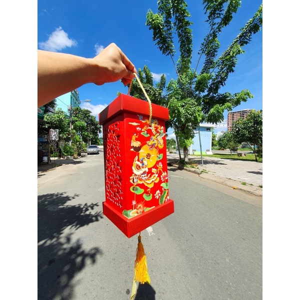 Hộp trung thu 4 bánh lòng đèn (125g-250g)