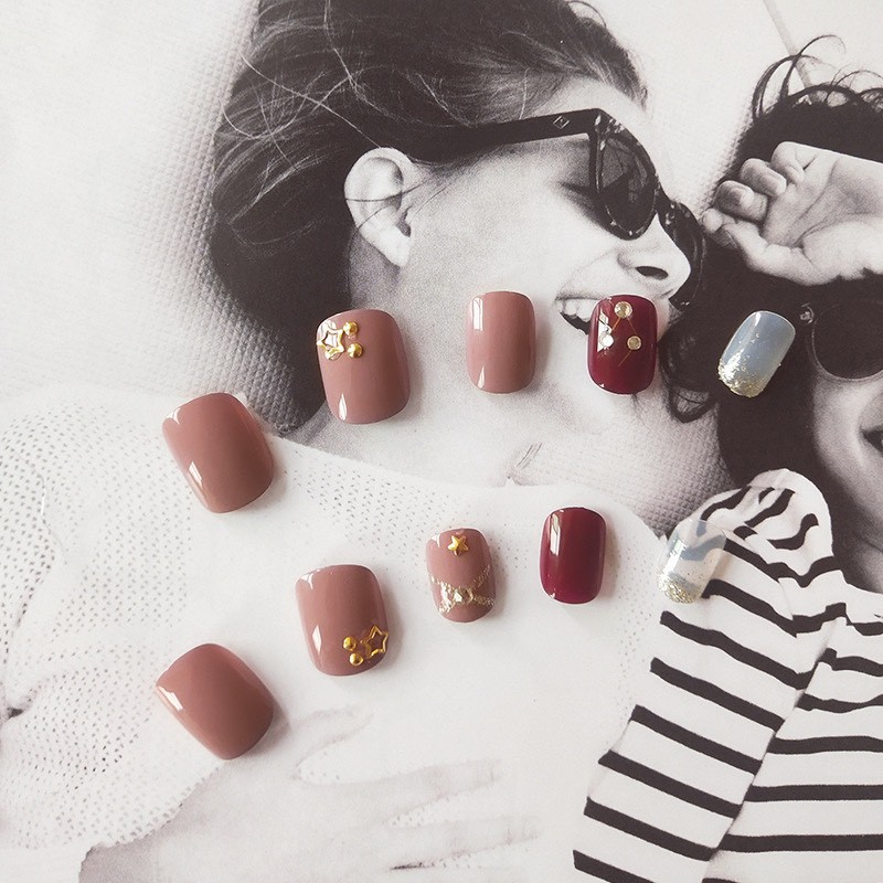 Set 24 móng tay giả NailMây D66 đính đá sơn gel nghệ thuật