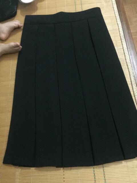 Chân váy xếp ly dáng dài qua gối 3 size S-M-L | BigBuy360 - bigbuy360.vn