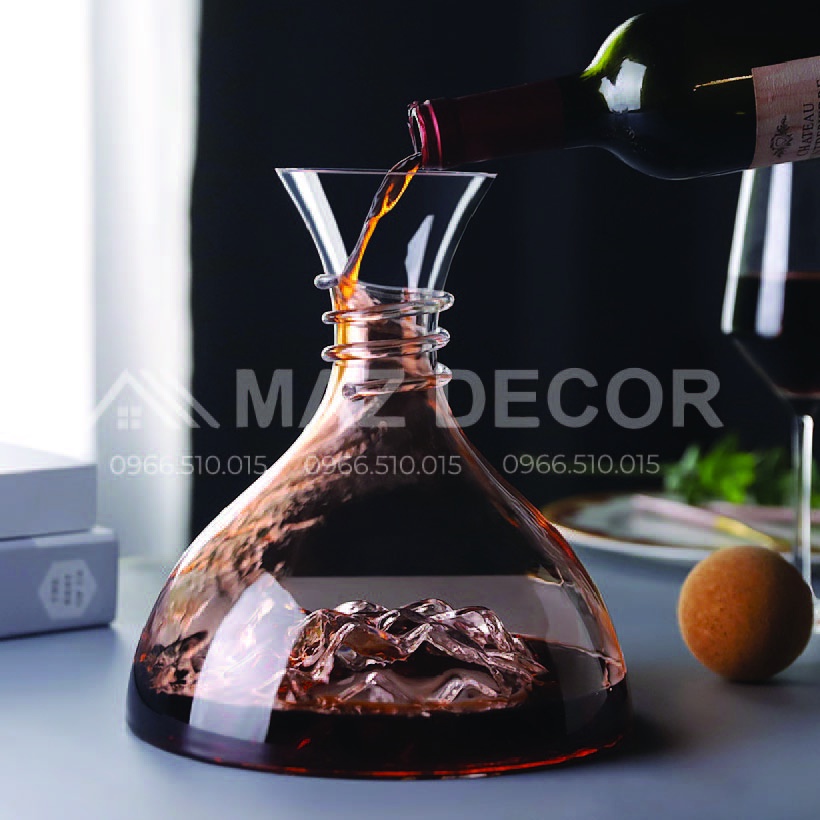 Giá xưởng Nhiều mẫu bình thở thủy tinh rượu vang Decanter chiết miệng vát thổi thủ công dày dặn kiểu dáng đa dạng