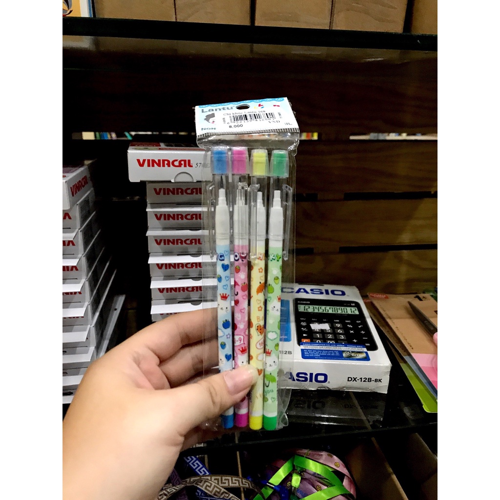 Bộ 4 Bút Chì Khúc Lantu 168 (Mẫu Màu Giao Ngẫu Nhiên)