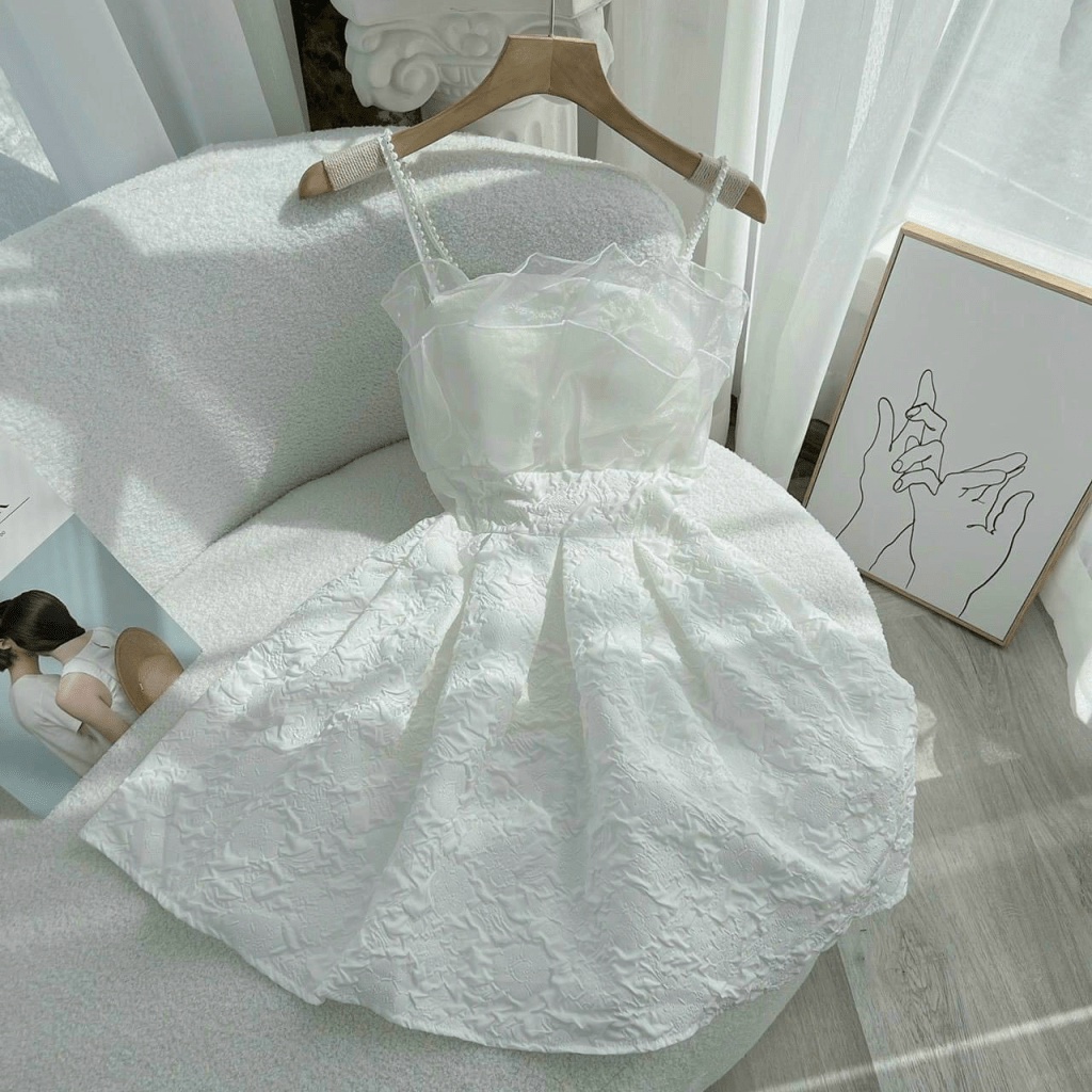 Đầm Nữ 2 Dây Dáng Xòe Chất Gấm Có Mút Ngực Lót Quần Form Chuẩn Mặc Đẹp Dáng Xinh NEW UNISEX