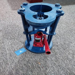 Máy ép tyo lưu động xài con đội thủy lực