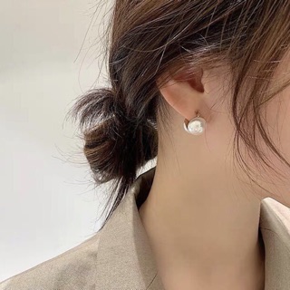 Khuyên tai tròn trơn nhỏ