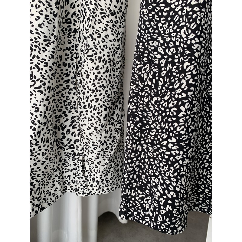 Chân váy dáng dài da beo lưng thun xẻ trước - V692 | BigBuy360 - bigbuy360.vn