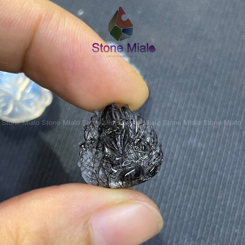 Ho Ly tinh duyen Thach anh toc den