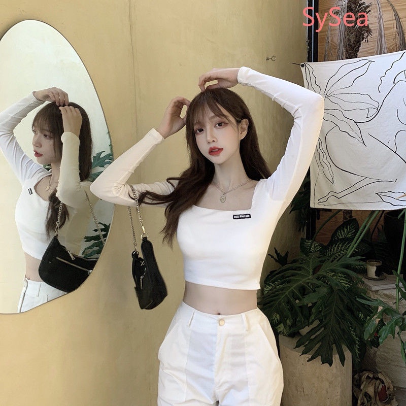 Áo croptop đen tay dài hoạ tiết thêu phong cách ngọt ngào cho nữ