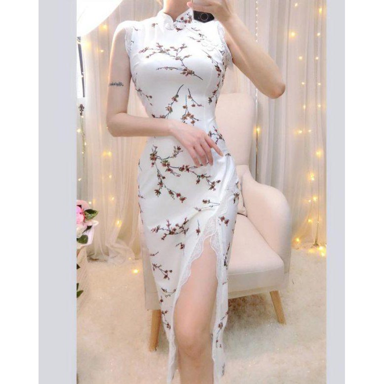 Sườn xám hoa nhí phối ren sexy