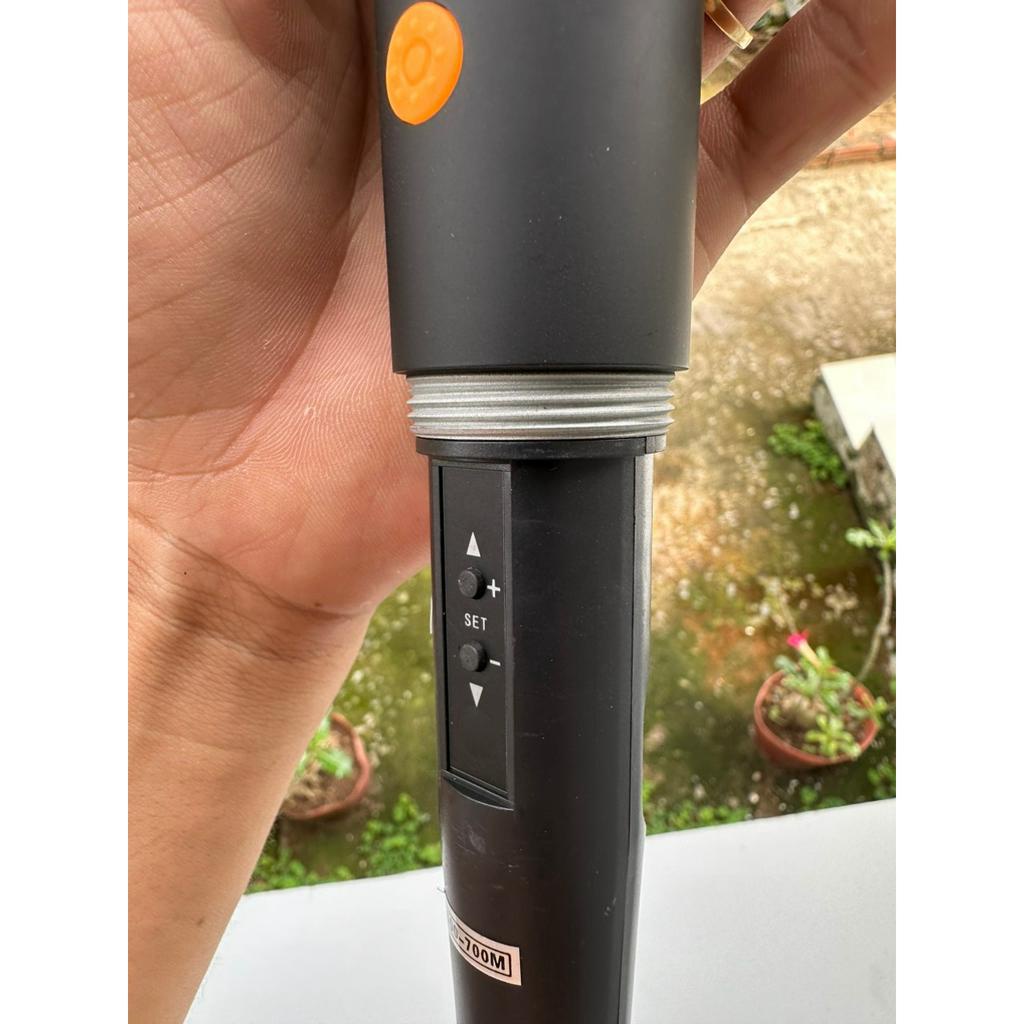 Micro Loa Kéo UHF 2 màn hình bản cao cấp