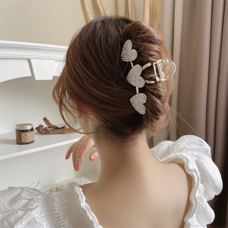 Kẹp Tóc Đính Đá Pha Lê Hình Trái Tim Sang Trọng Phong Cách Hàn Quốc