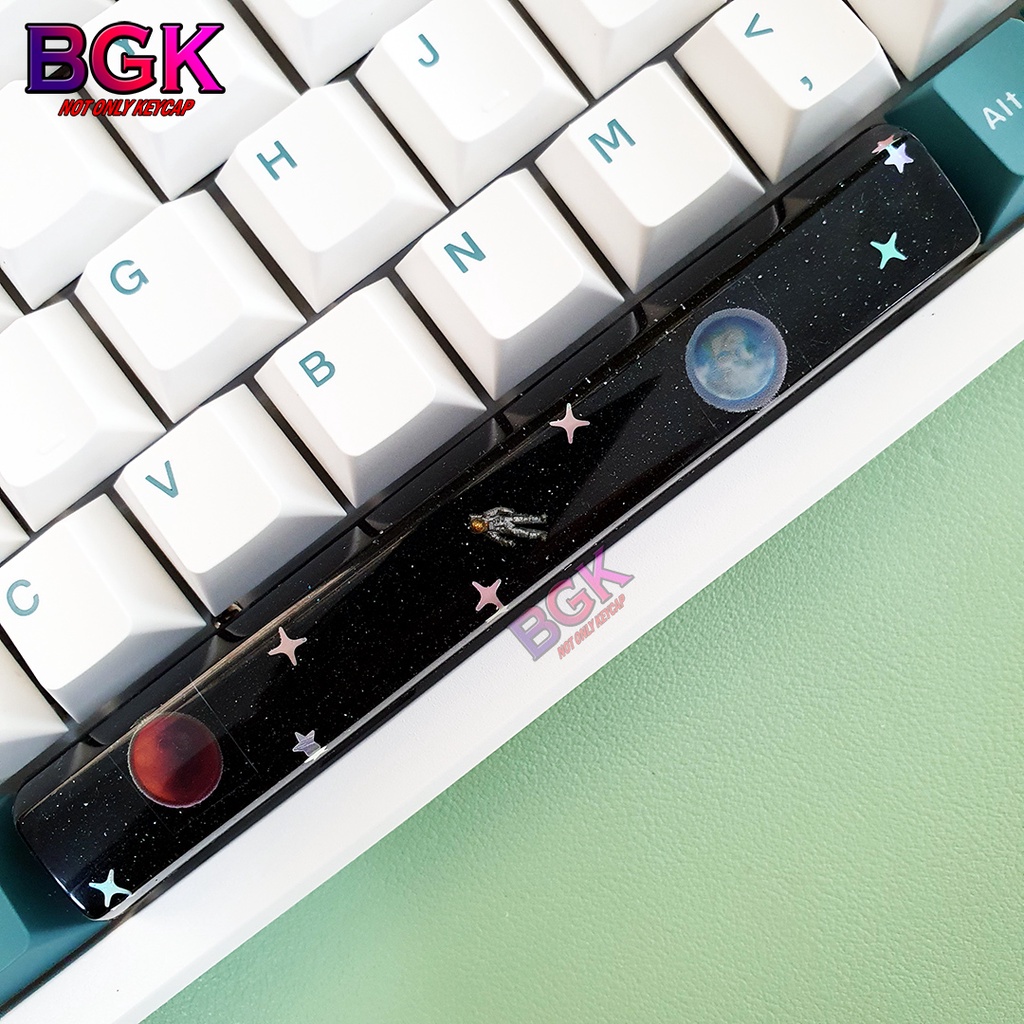 Keycap Nút Bàn Phím Cơ Chủ Đề Phi Hành Gia Ngoài Vũ Trụ Space SA Profile 6.25U Artisan keycap