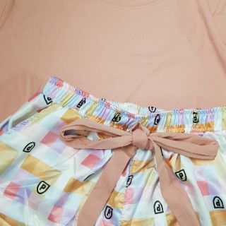 Set bộ nữ áo cotton, quần lụa dài