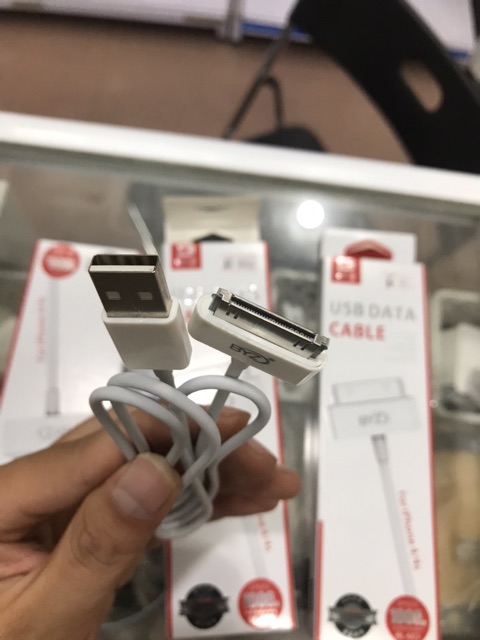 CÁP SẠC TỐT DÀNH CHO IP 4 VÀ IPADD ĐỜI CŨ
