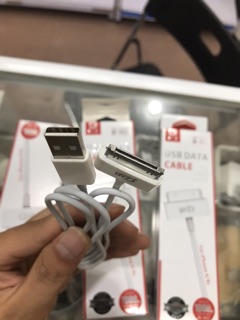 CÁP SẠC TỐT DÀNH CHO IP 4 VÀ IPADD ĐỜI CŨ