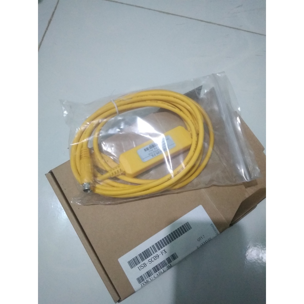 Cáp lập trình PLC Mitsubishi USB SC09 .