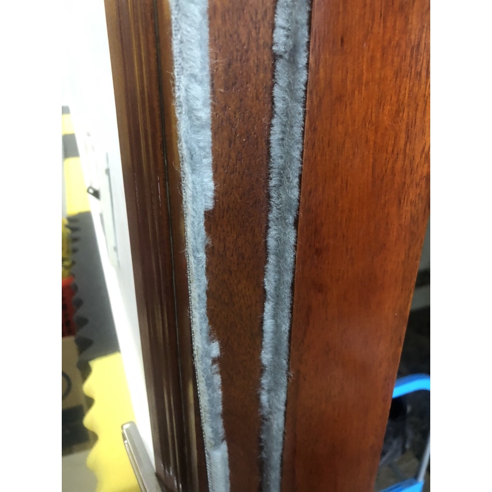 5 mét ron viền cửa cản âm có keo dán sẵn