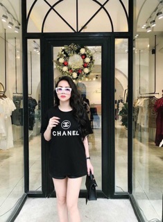 áo thun dập chữ nổi