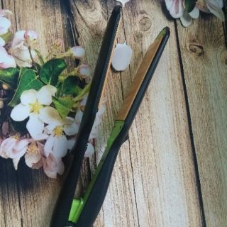 Máy kẹp thẳng hiệu tokyo
