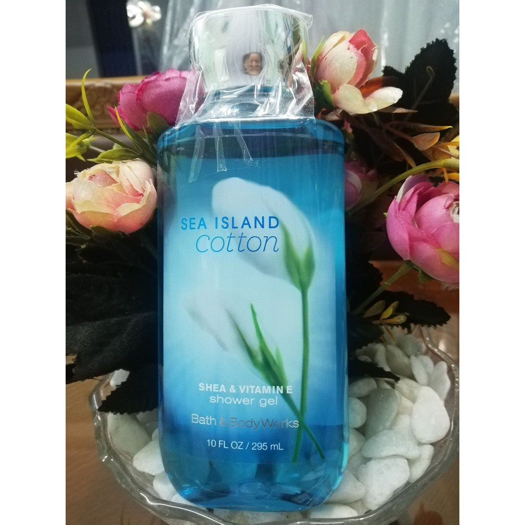 Sữa tắm Bath & Body Works Gingham của Mỹ - Thể tích: 295 ml | BigBuy360 - bigbuy360.vn