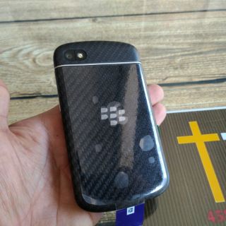 Bộ vỏ đen/trắng đầy đủ của Blackberry Q10