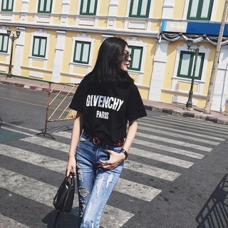 Áo thun gyvenchy